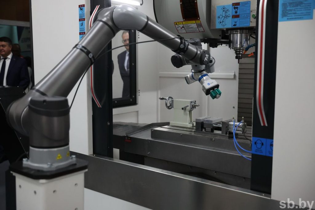 efaa3417e783cc5cce6edf7e3df41174