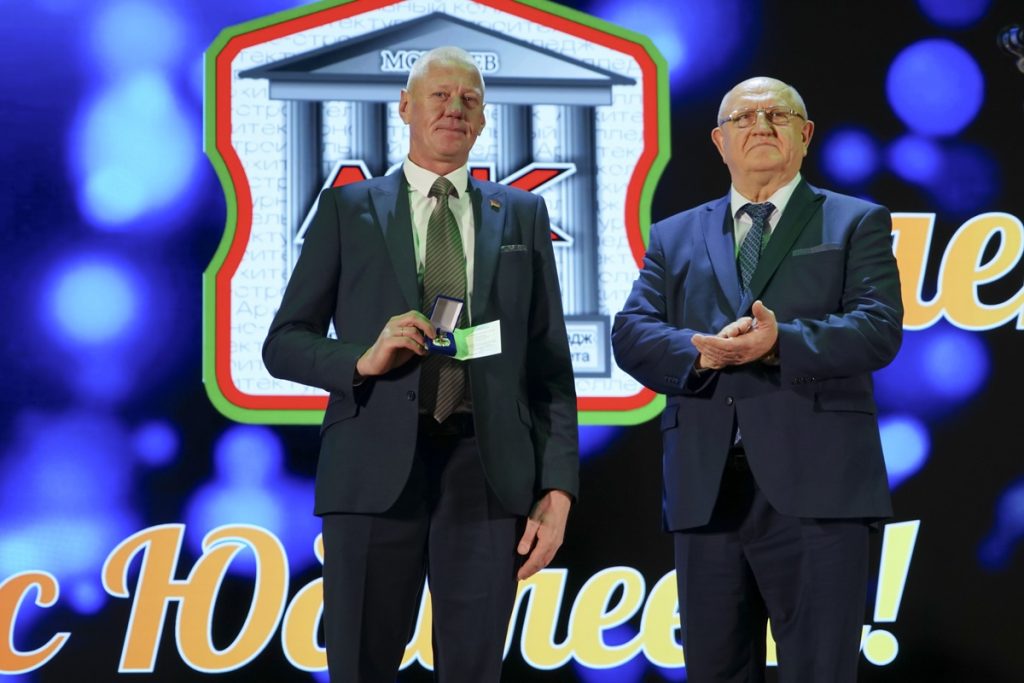 390bycxpsg6tsh3mvvalafqjupogxyvo