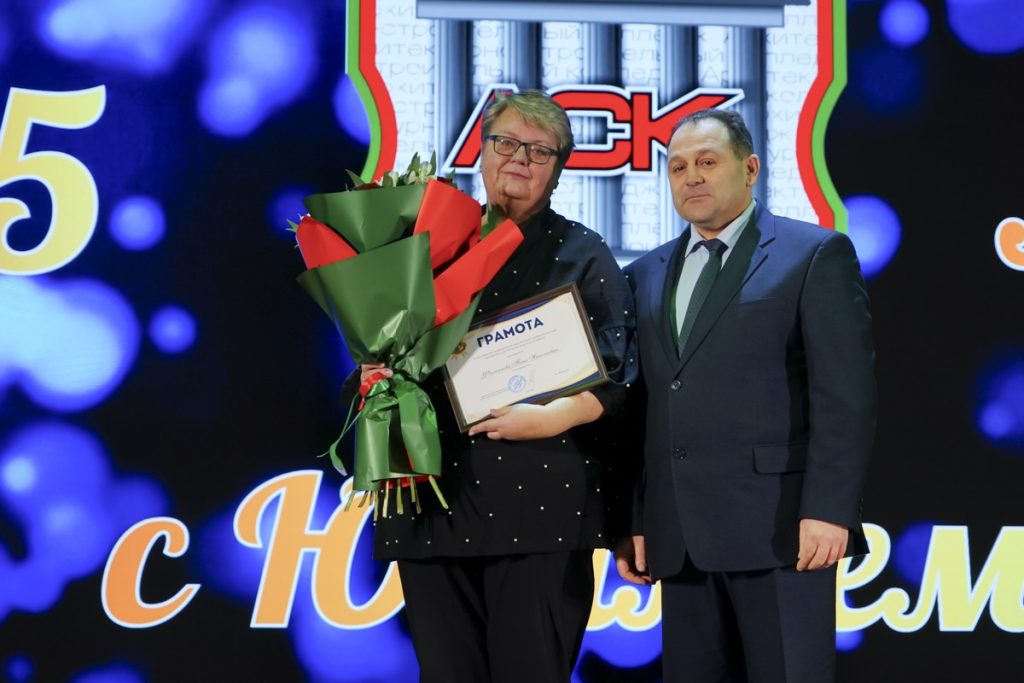 3f2i41hb3nf12a5utfxoz6mug1ke8dmt