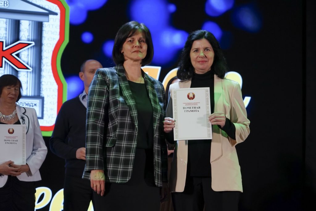 8vg56fabh7t8gdy4oyt3ziy47ooyn8yq