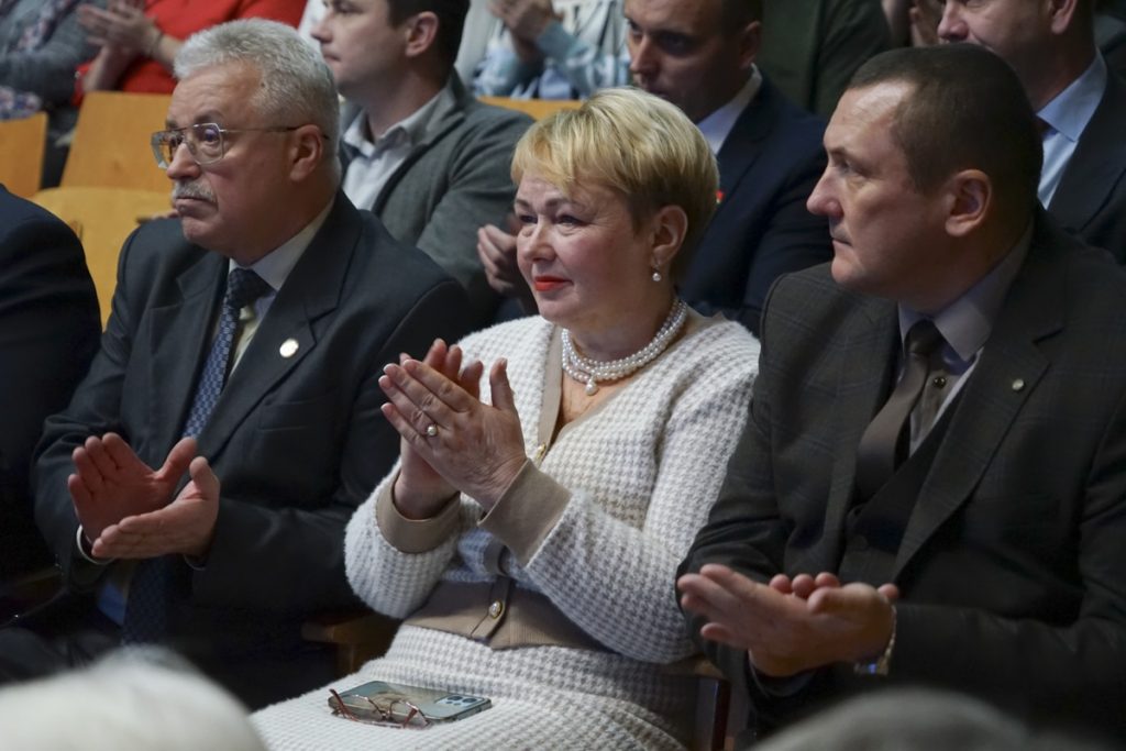 q2ldl52607fuf6n7sy2bp5k4tu1yx16i