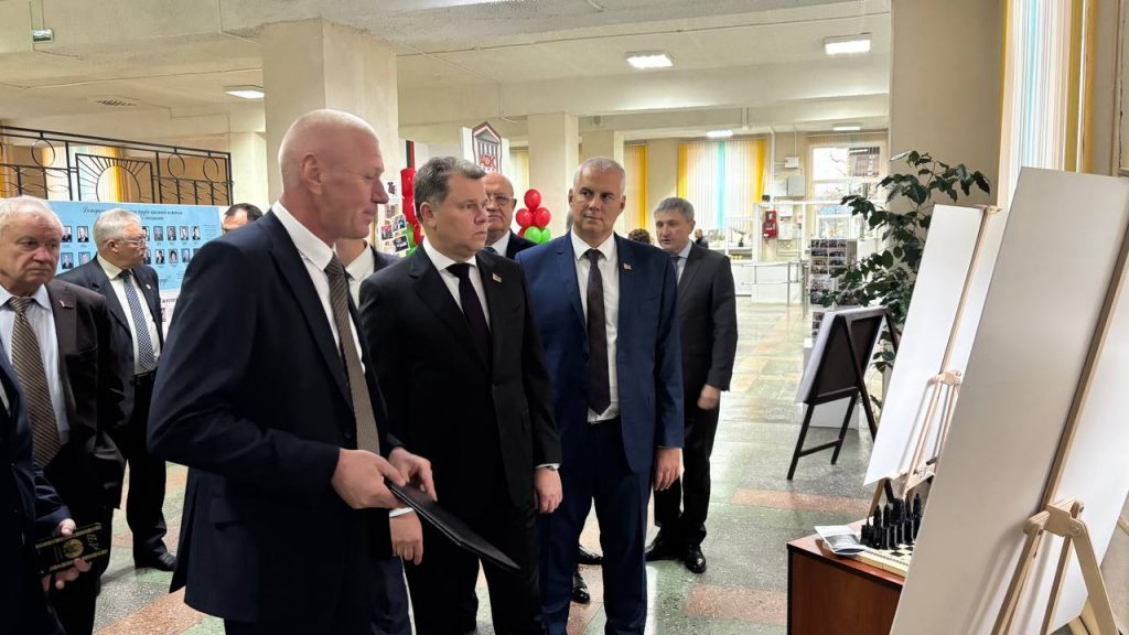 photo_2025-11-28_17-23-16