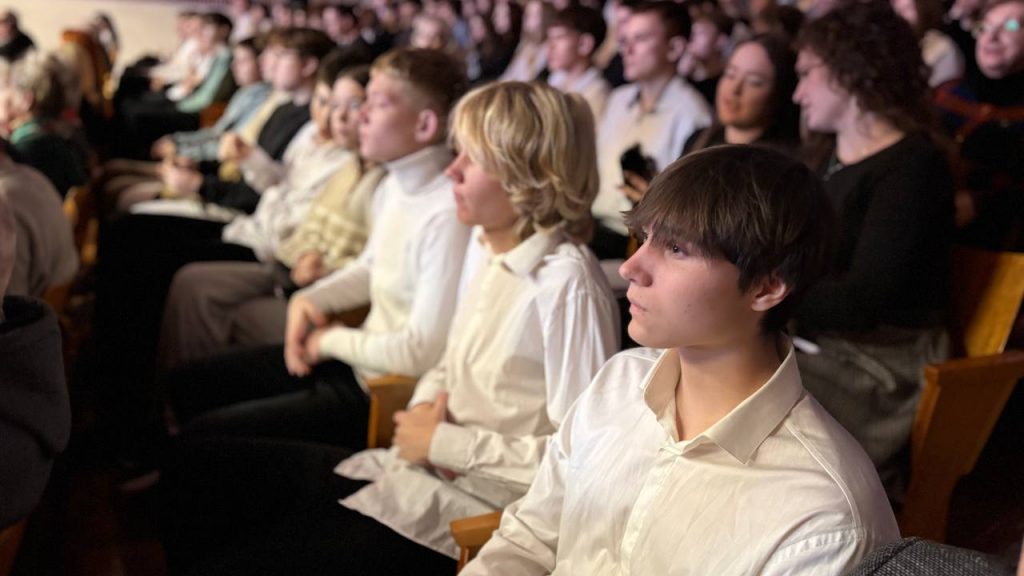 photo_2025-11-28_17-25-17