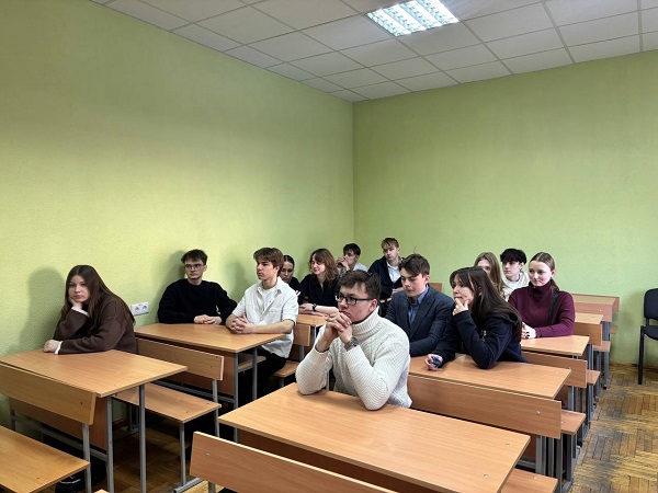 dy8ihda7q7buvbcqkfswebbaq743d6st